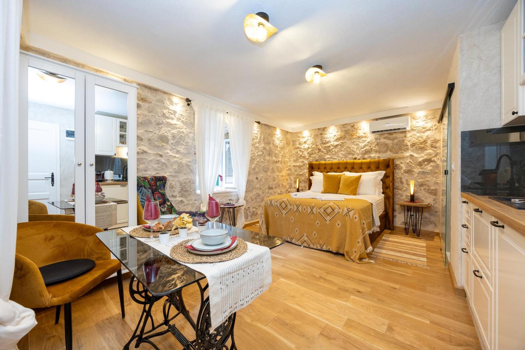 Kruna Apartments Est 2024 Split Zewnętrze zdjęcie
