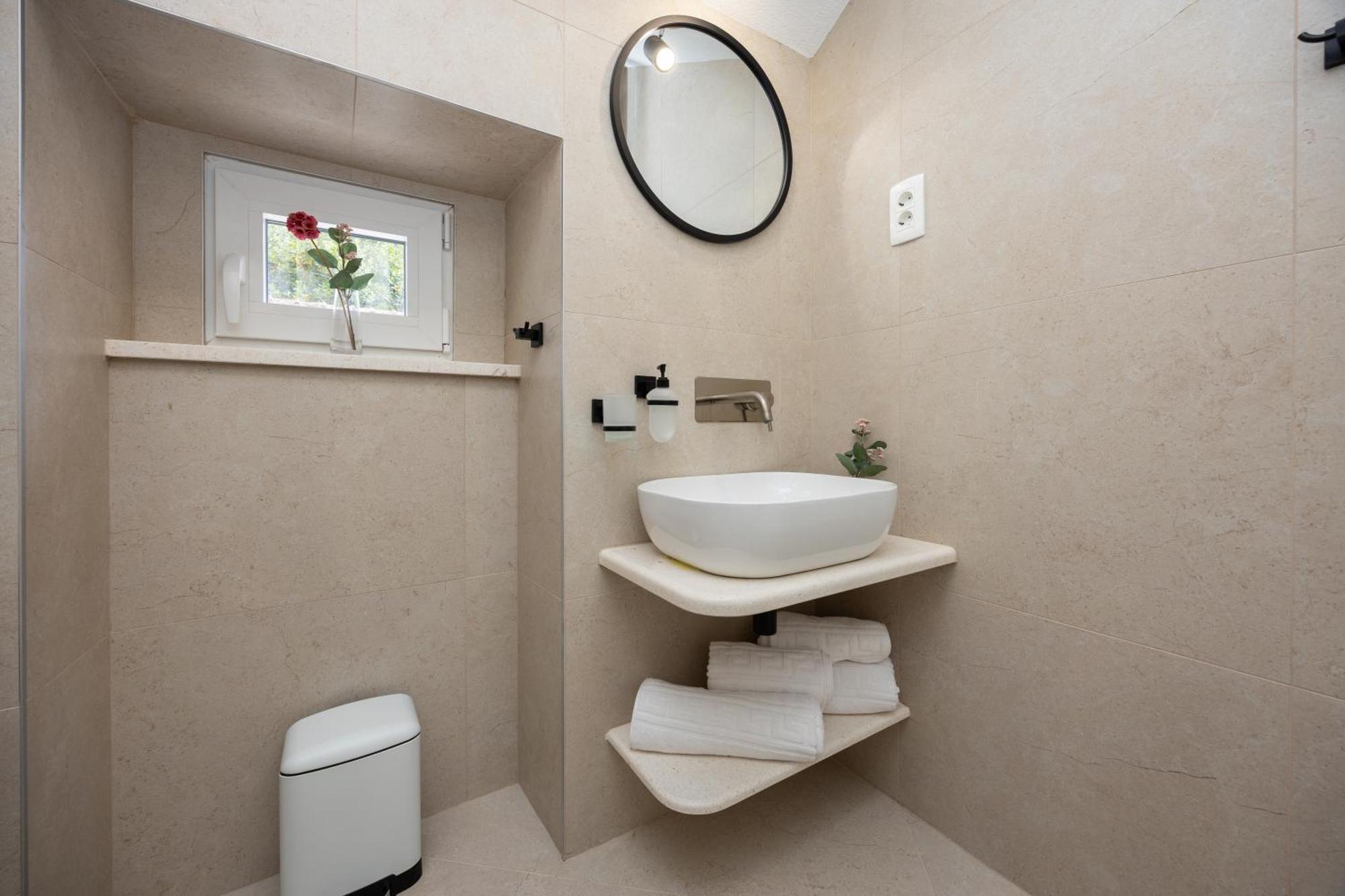Kruna Apartments Est 2024 Split Zewnętrze zdjęcie