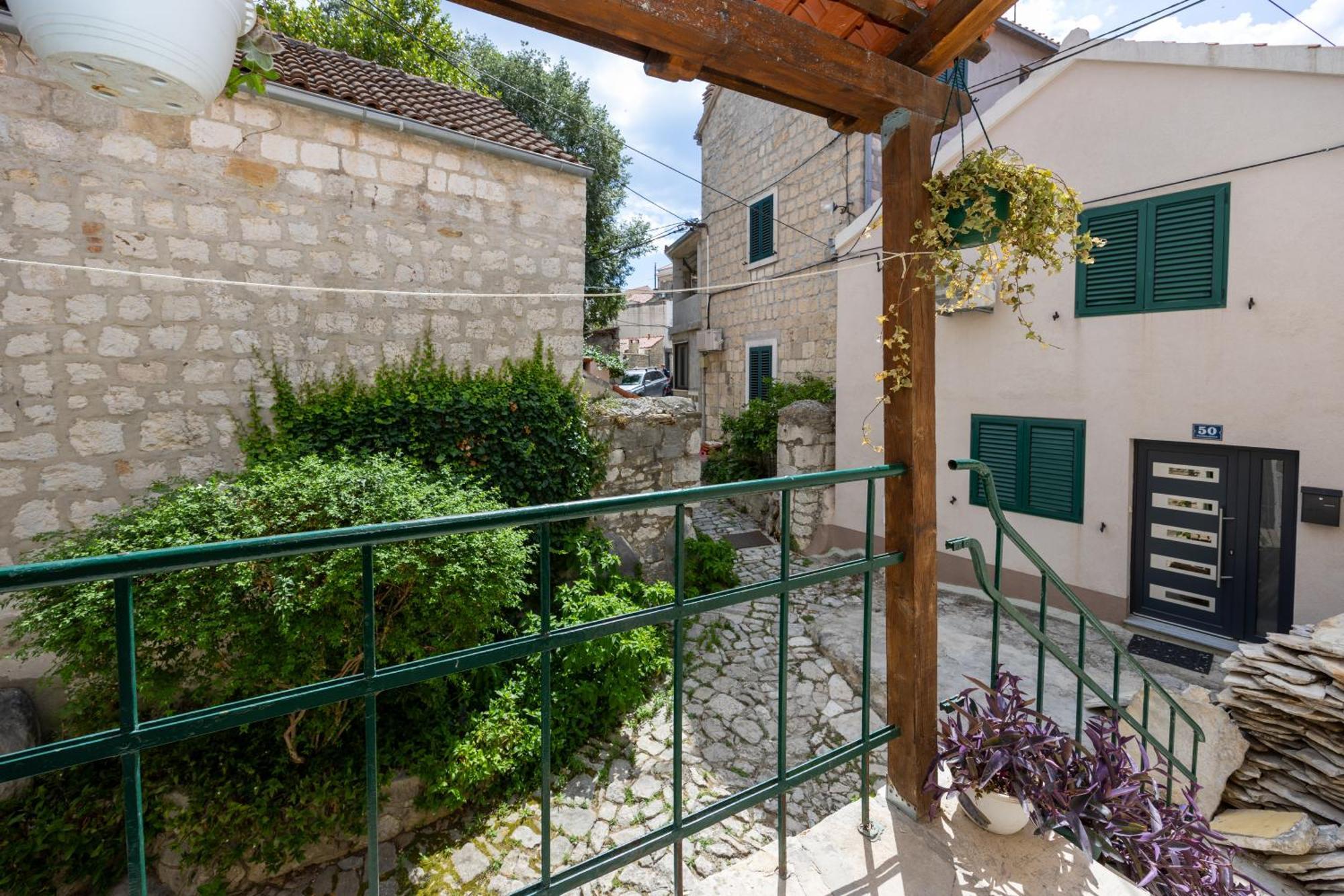 Kruna Apartments Est 2024 Split Zewnętrze zdjęcie