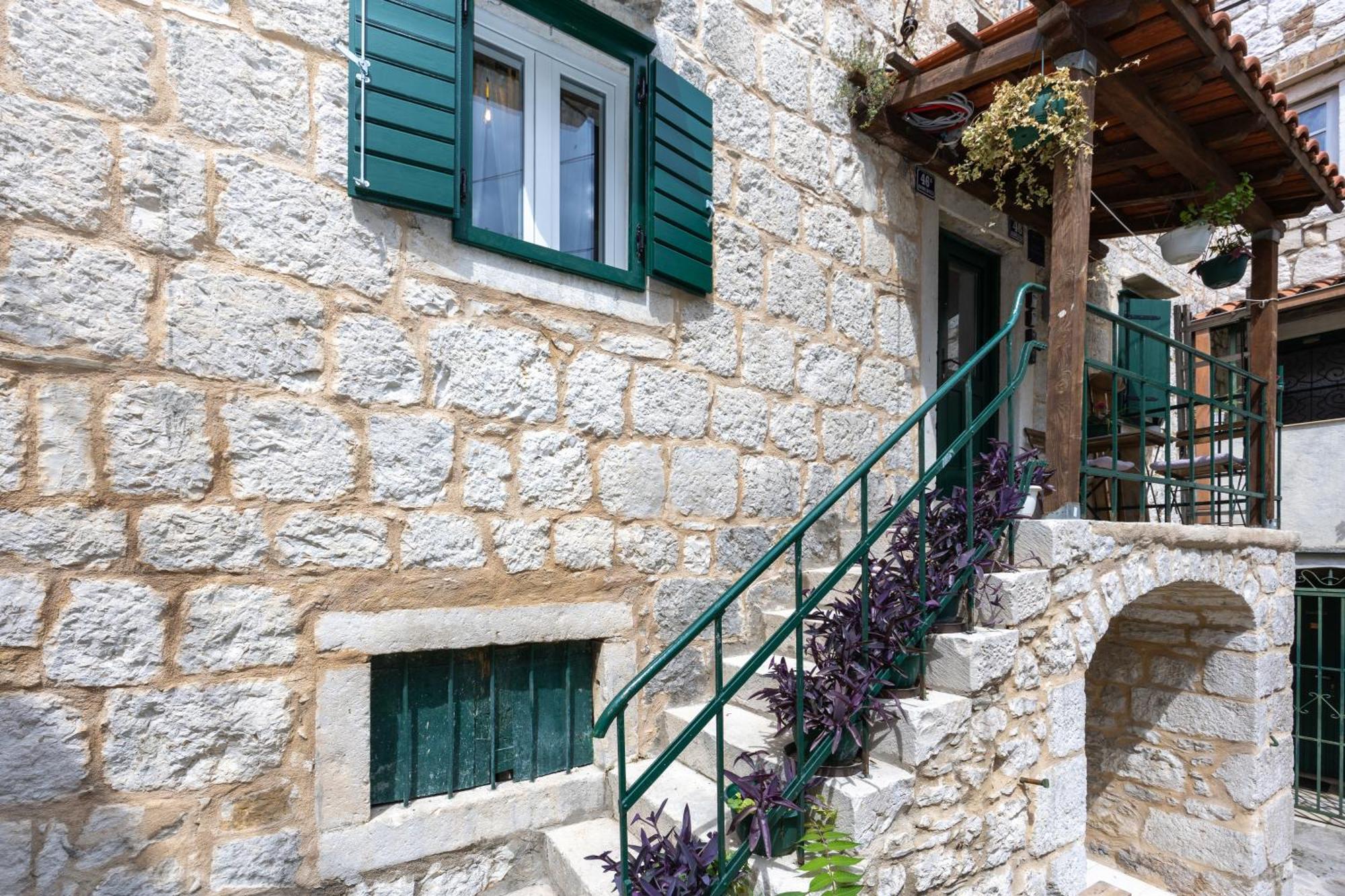 Kruna Apartments Est 2024 Split Zewnętrze zdjęcie